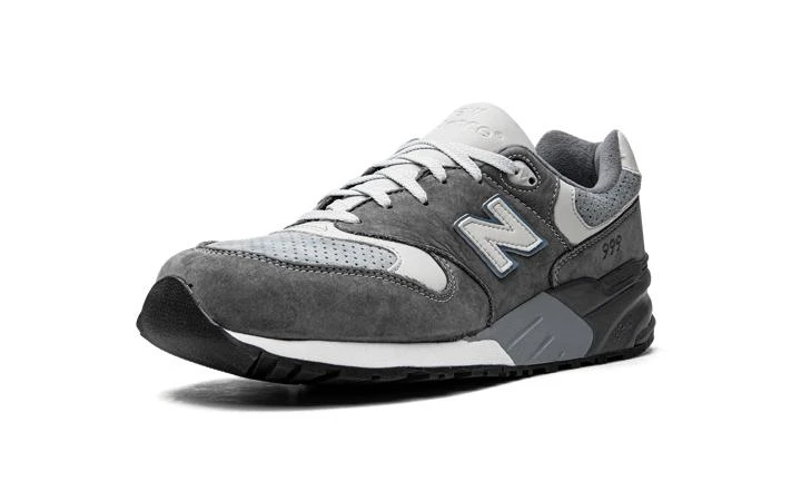 New Balance ML999 商品