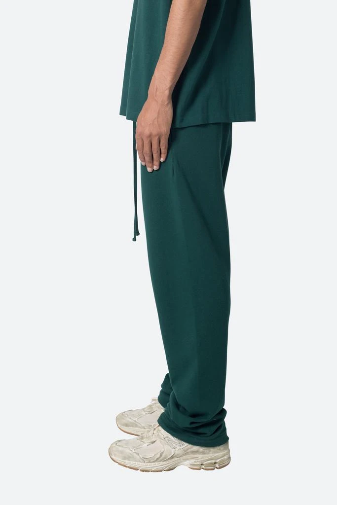 商品MNML|Relaxed Every Day Sweatpants - Green,价格¥223,第3张图片详细描述