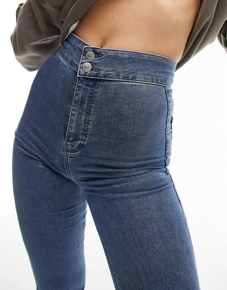 商品Topshop Tall|Topshop Tall Joni flare jeans in mid blue,价格¥217,第2张图片详细描述