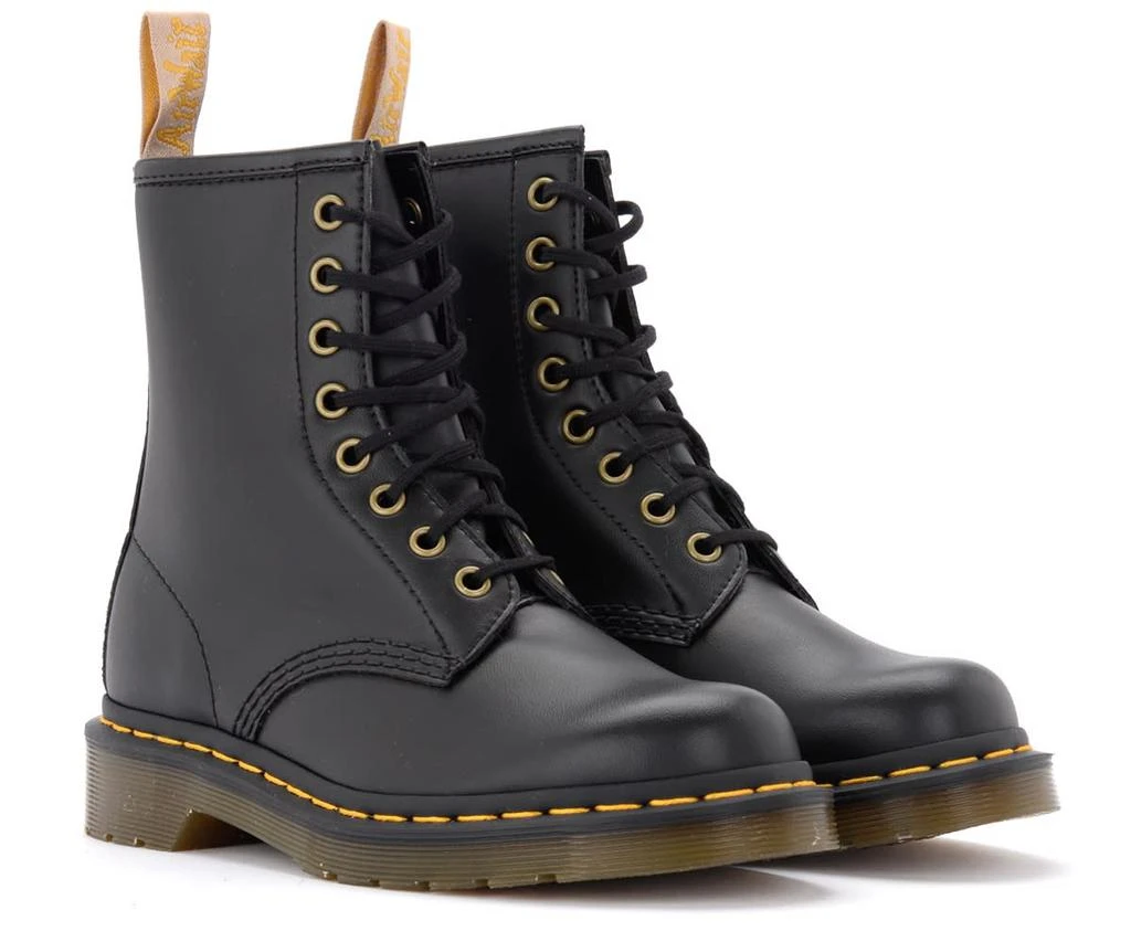 商品Dr. Martens|Dr. Martens 8-holes Combat Boot Made Of Black Vegan Leather,价格¥1679,第2张图片详细描述