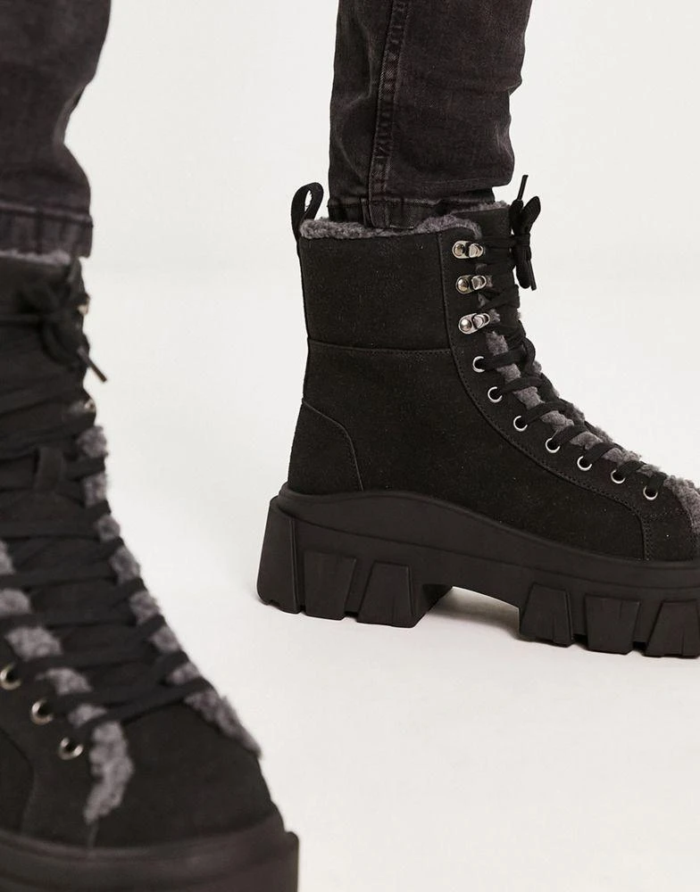 商品ASOS|ASOS DESIGN chunky lace up boot in black faux suede with faux borg lining,价格¥242,第4张图片详细描述