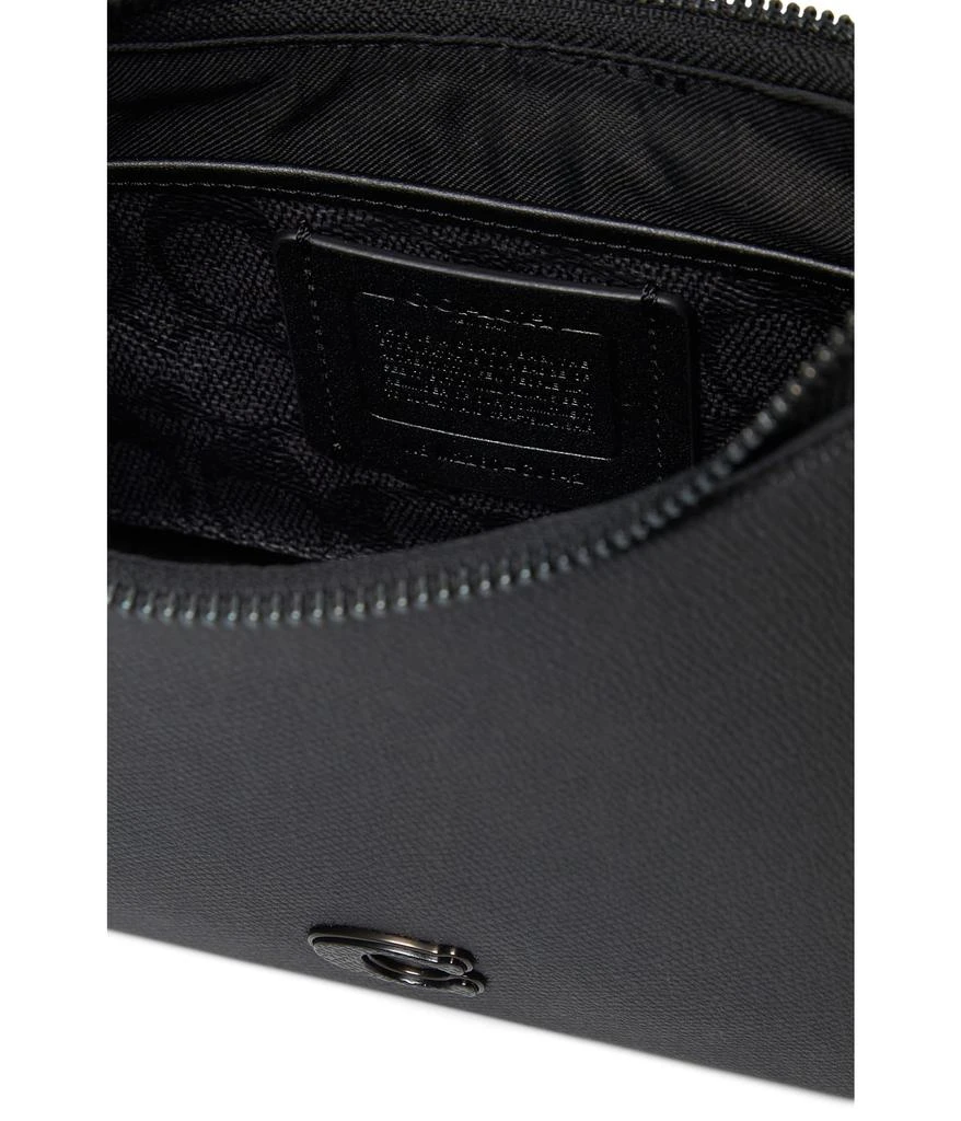 商品Coach|Hobo Crossbody in Cross Grain Leather,价格¥2621,第3张图片详细描述