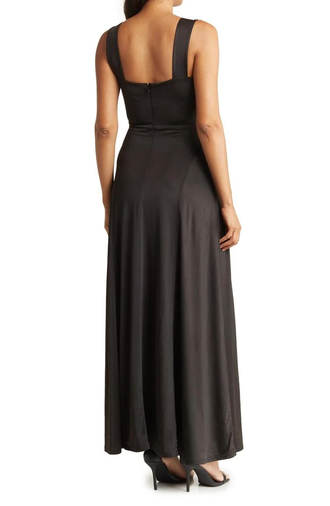 商品Love by Design|Geneva V-Neck Sleeveless Maxi Dress,价格¥225,第2张图片详细描述