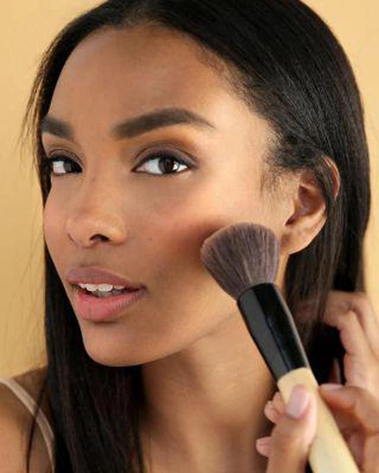 商品Bobbi Brown|Bronzing Powder,价格¥327,第3张图片详细描述