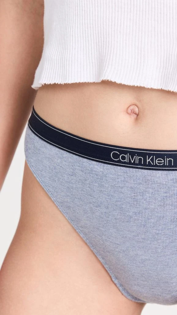 商品Calvin Klein|Calvin Klein Underwear 纯色罗纹比基尼三角短裤,价格¥75,第4张图片详细描述