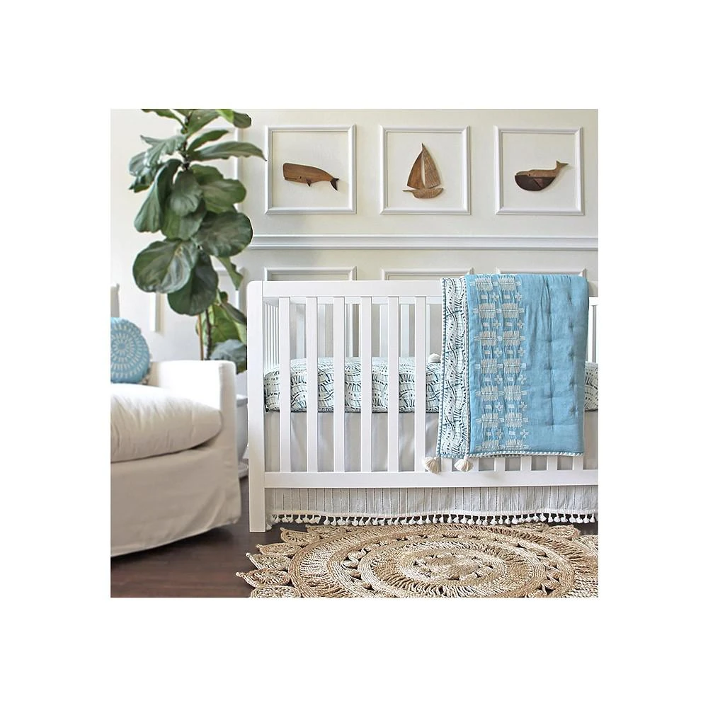 商品Crane Baby|Baby Boys Chambray Caspian Quilted Blanket,价格¥524,第3张图片详细描述
