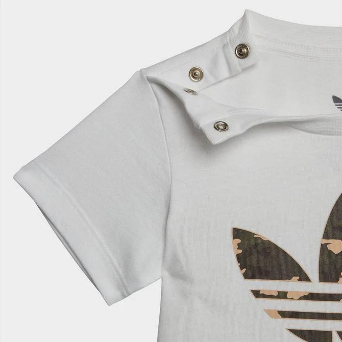 商品Adidas|Infant and Kids' Toddler adidas Originals Camo T-Shirt and Shorts Set,价格¥263,第2张图片详细描述