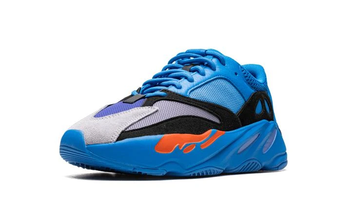 商品Adidas|Adidas YEEZY BOOST 700,价格¥2690-¥3811,第5张图片详细描述