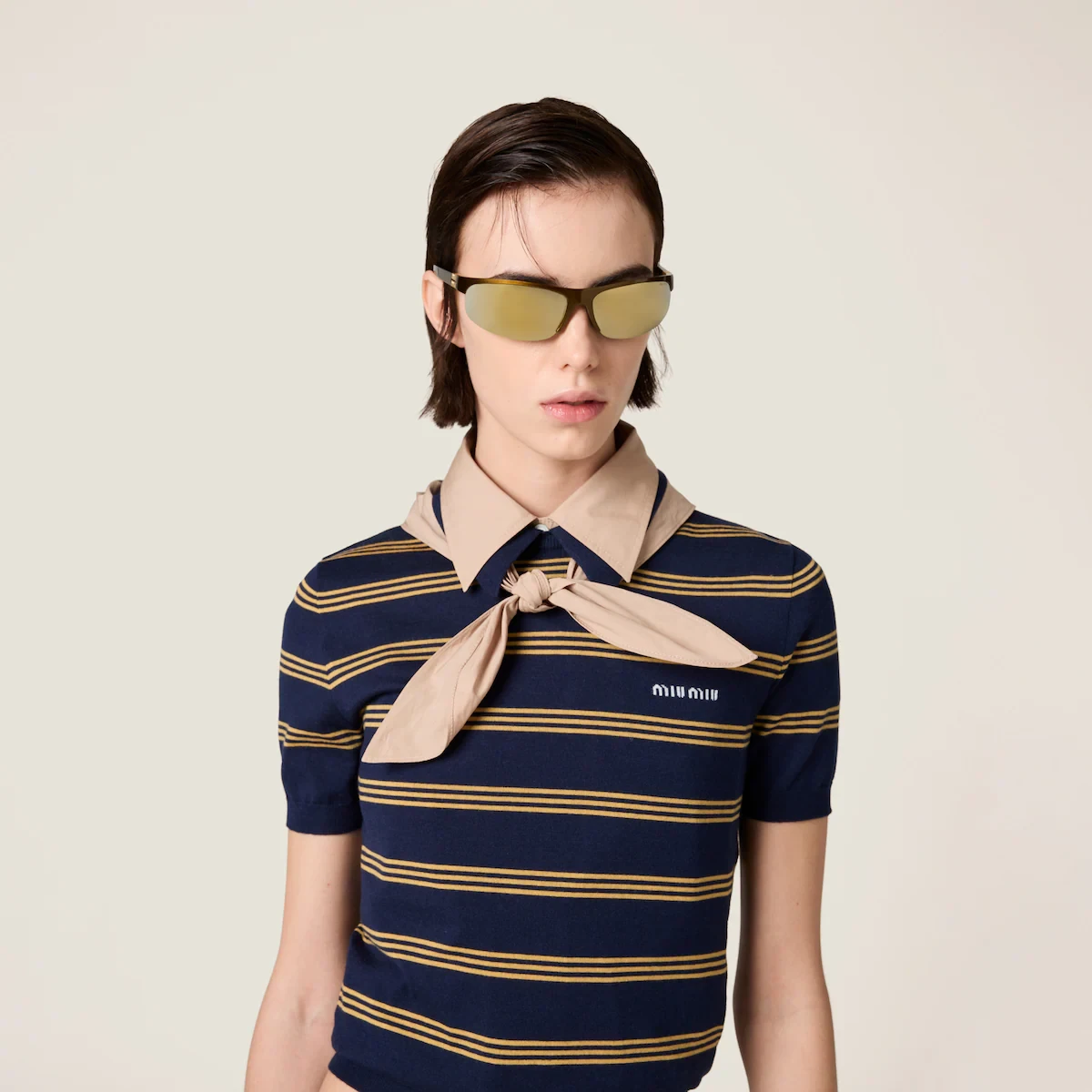 【预售】 缪缪 25春夏 女士 针织衫 Pull polo à rayures en cachemire et soie MMLA18_150D_F0008_S_OOO 商品