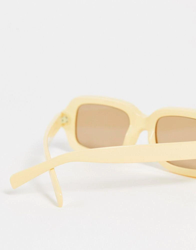 商品ASOS|ASOS DESIGN square sunglasses in yellow with tonal lens - YELLOW,价格¥55,第2张图片详细描述