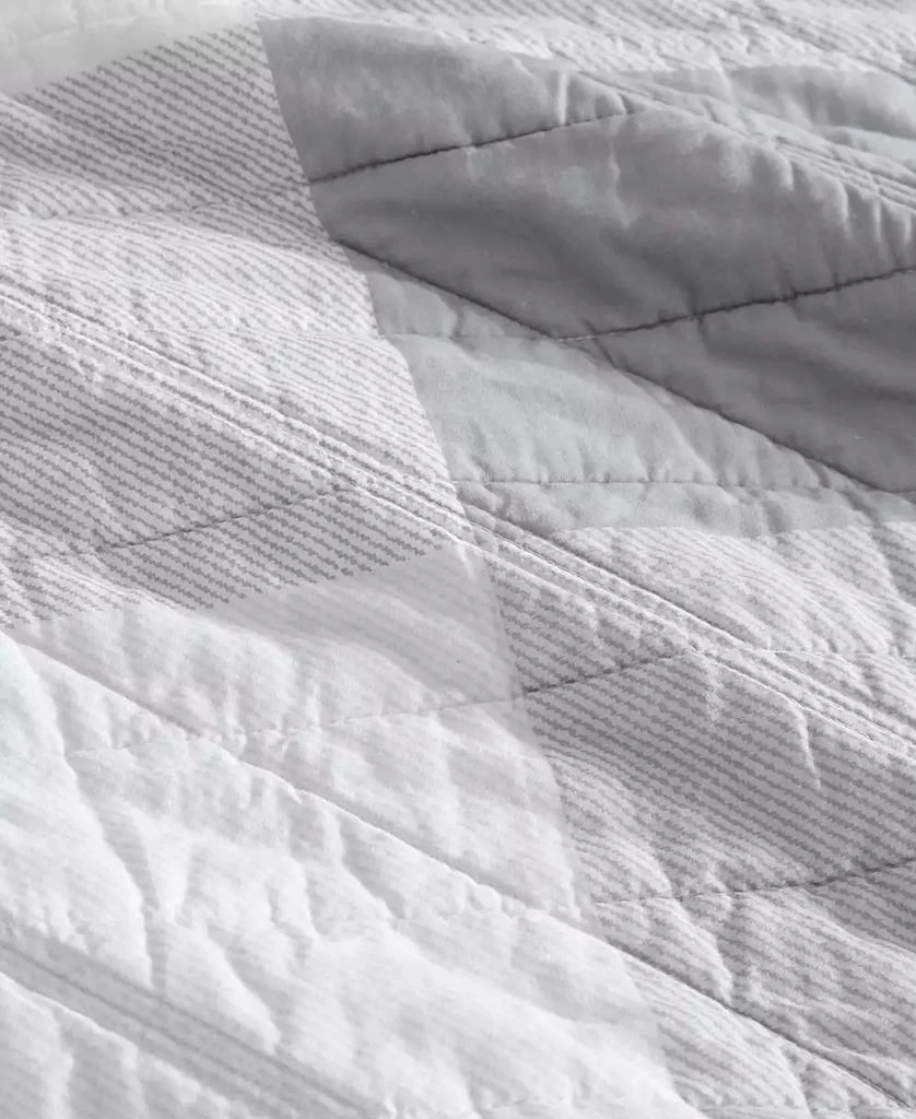 商品Eddie Bauer|Boulder Plaid Reversible 3-Pc. Quilt Set,价格¥977,第5张图片详细描述