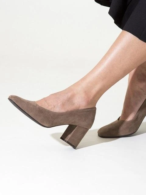 商品Byeuuns|BIP18201N Cocoa Newbutter,价格¥1258,第1张图片