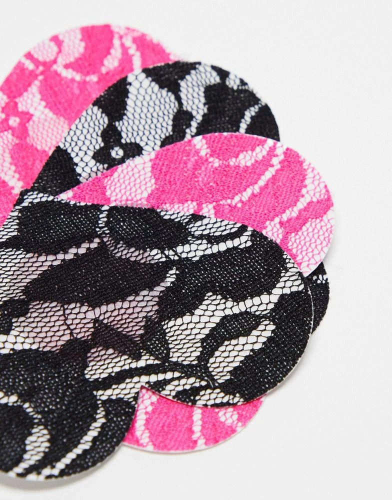 商品Fashionkilla|Fashionkilla lace heart twin pack nipple covers in pink and black,价格¥58,第2张图片详细描述