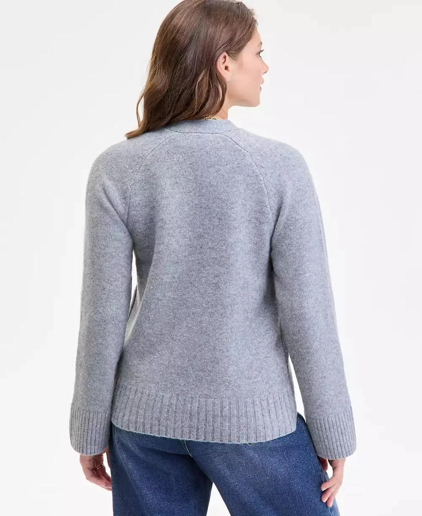 商品On 34th|Women's Saddle Sleeve V-Neck Cardigan, Macy's Exclusive,价格¥256,第3张图片详细描述