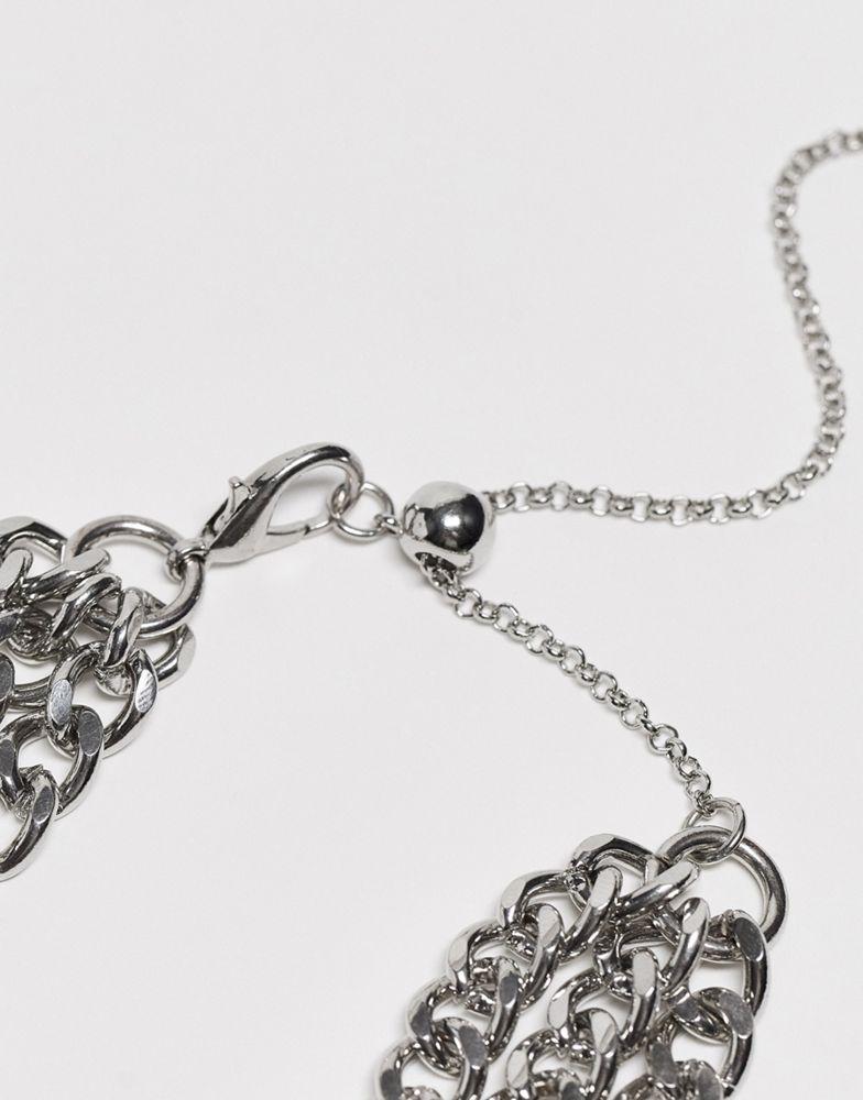 Reclaimed Vintage unisex 3 row chain necklace with grunge heart in silver商品第3张图片规格展示