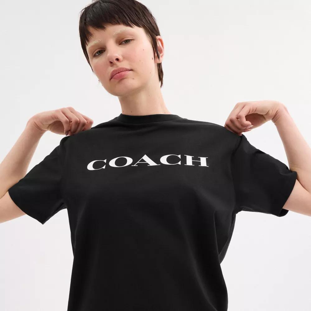 coach outlet エッセンシャル Tシャツ 黒 ロゴ Tシャツ Brand New Coach Essential T Shirt In Organic Cotton Black