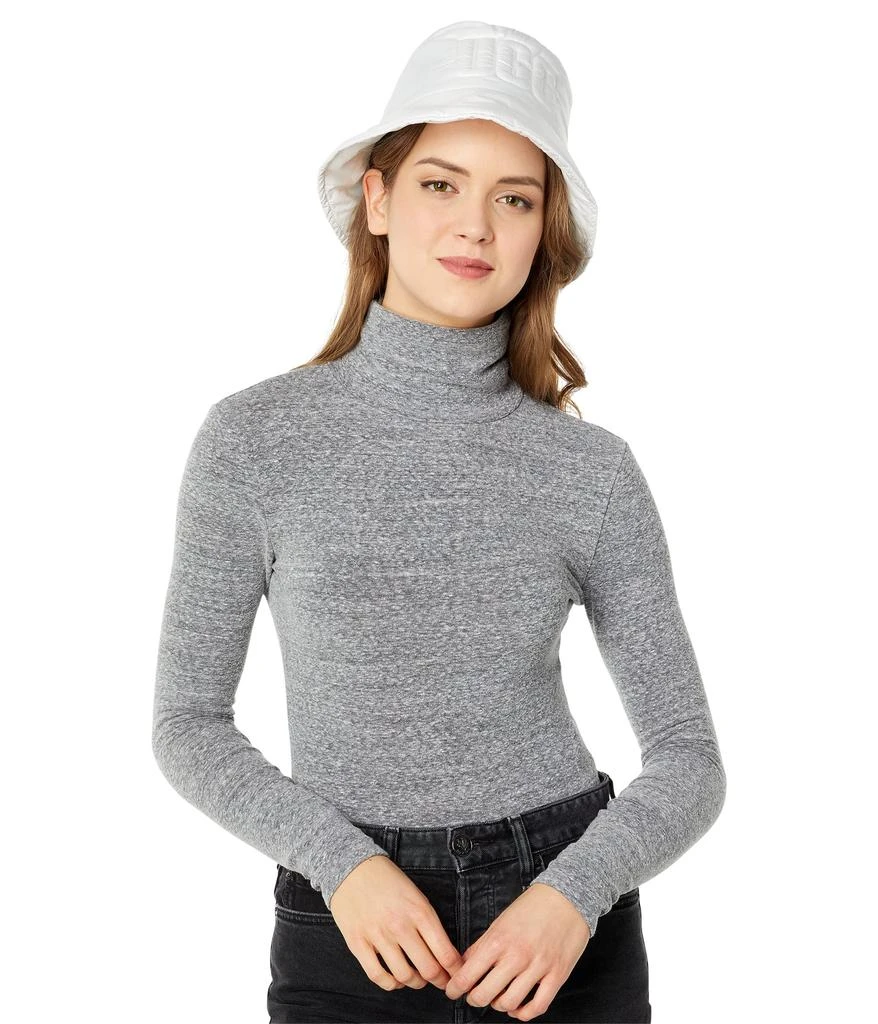 商品UGG|All Weather Quilted Logo Bucket Hat,价格¥187,第1张图片