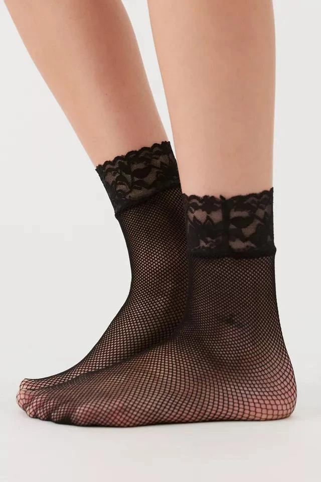 商品Urban Outfitters|Lace-Trimmed Fishnet Sock 2-Pack,价格¥75,第1张图片