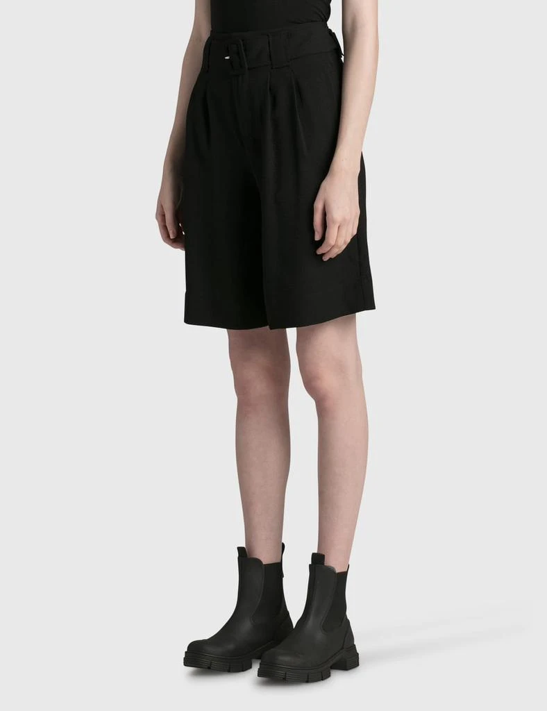 商品Ganni|Pleated Bermuda Shorts,价格¥635,第2张图片详细描述