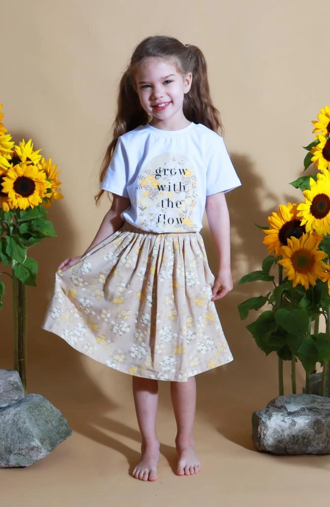 Kids' Grow with the Flow Cotton Graphic T-Shirt & Floral Skirt Set 商品