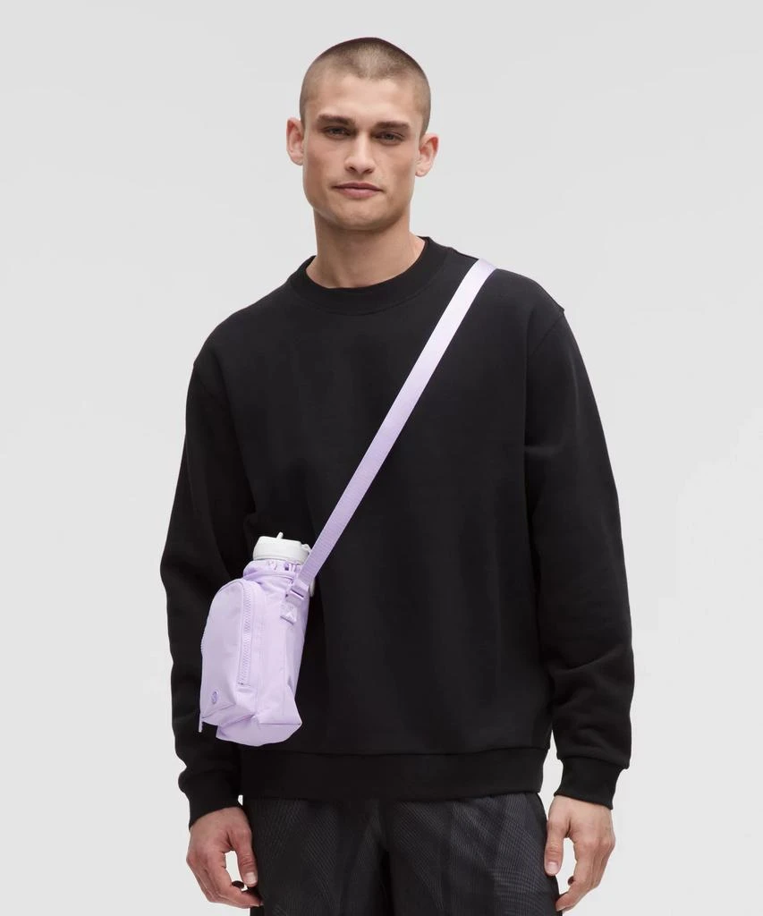 Water Bottle Crossbody with Front Pocket 2L 商品