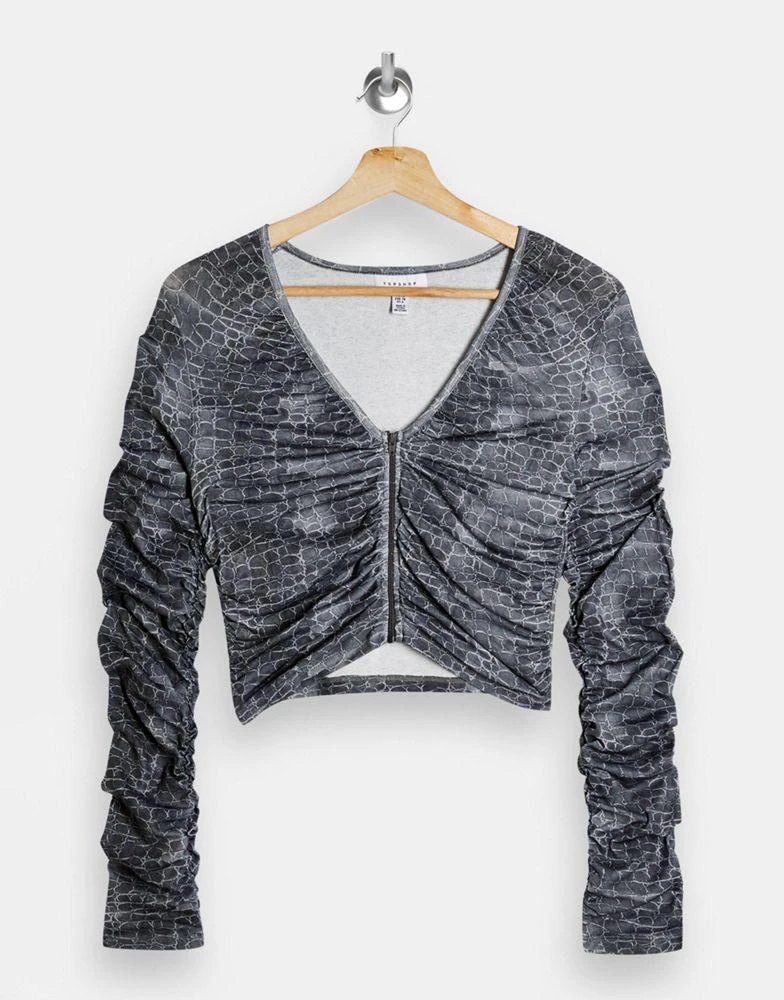 商品Topshop|Topshop snake print ruched sleeve top in grey,价格¥88,第4张图片详细描述