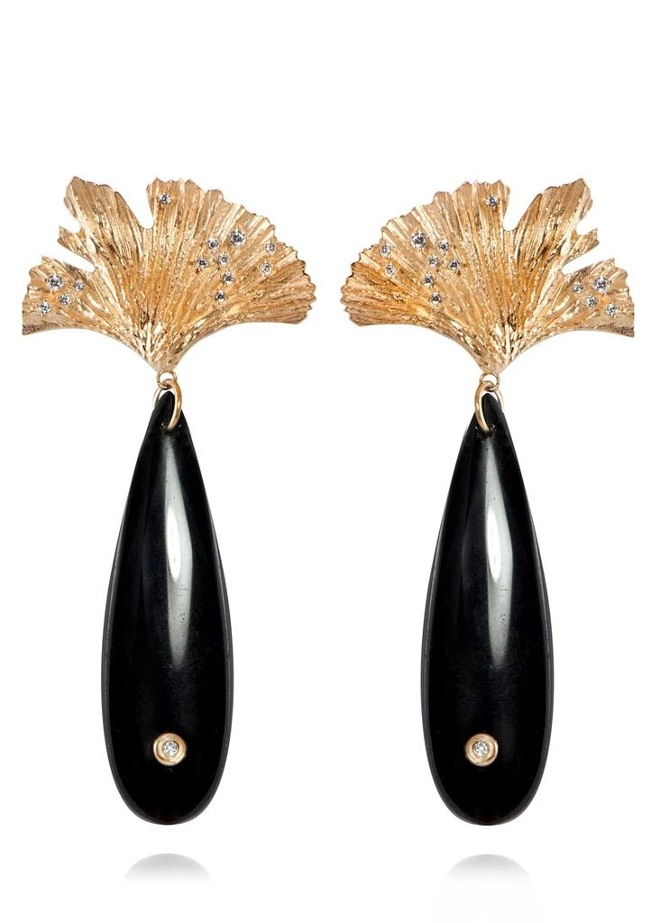 商品APPLES & FIGS|Sea shore obsidian & ginkgo gold leaf earrings,价格¥4735,第1张图片