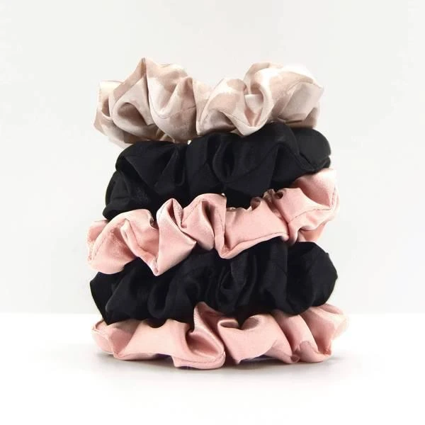 商品Lookfantastic|Kitsch Satin Sleep Scrunchies (Various Colours),价格¥72,第3张图片详细描述