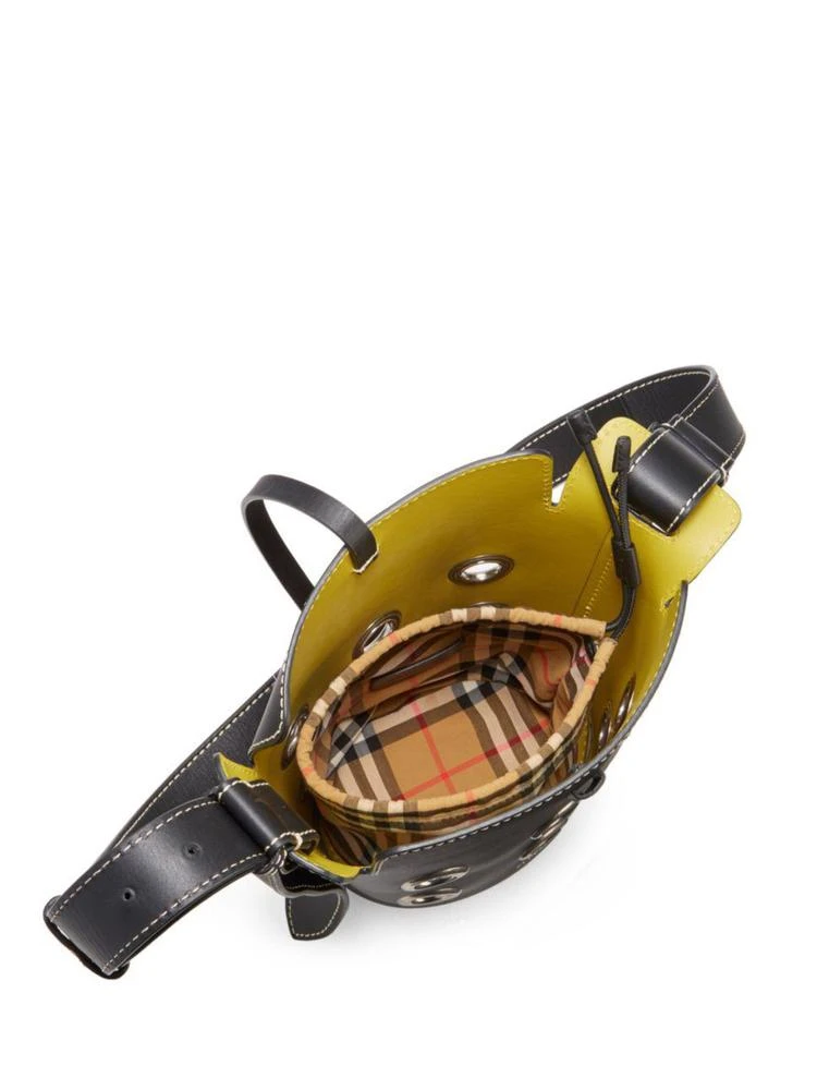 商品Burberry|Mini Grommet Bucket Bag,价格¥9870,第2张图片详细描述