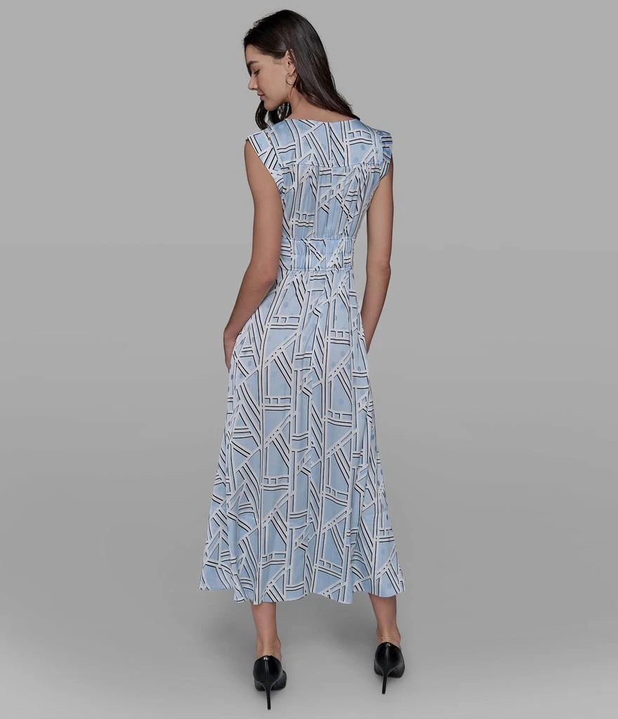 商品Karl Lagerfeld Paris|KL PRINT SILKY MAXI DRESS,价格¥897,第2张图片详细描述