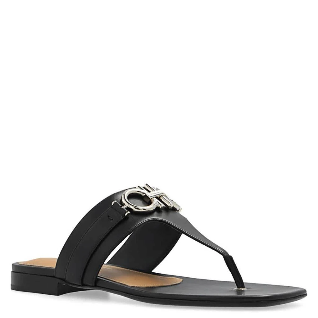 商品Salvatore Ferragamo|Salvatore Ferragamo Ladies Black Calfskin Riki Gancini Bit Thong Sandals,价格¥1348,第1张图片