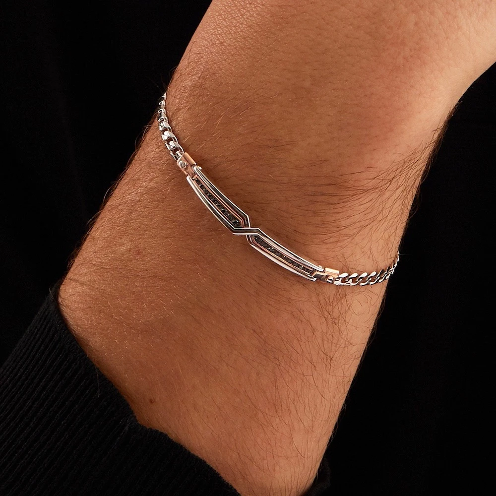 商品Zancan|18K rose and white gold bracelet with black diamonds.,价格¥18193,第2张图片详细描述