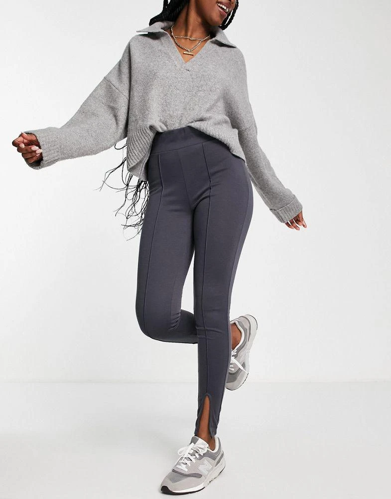 商品Vila|Vila structured high waist leggings with pintuck and split front in dark grey,价格¥175,第1张图片