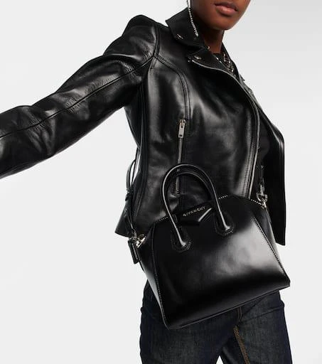 商品Givenchy|Antigona迷你皮革单肩包,价格¥13881,第2张图片详细描述