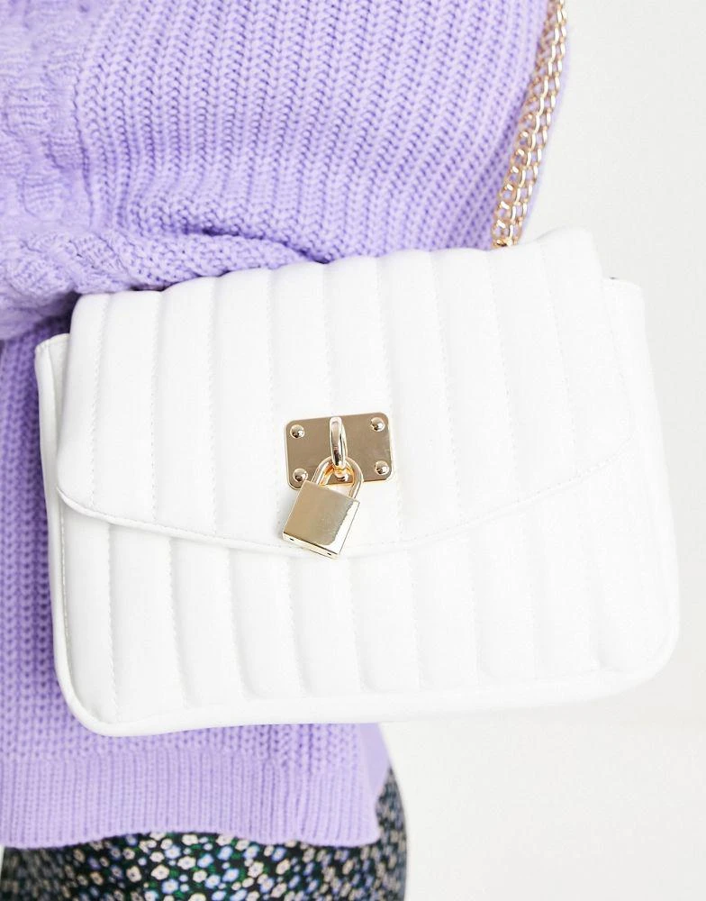 商品ASOS|ASOS DESIGN adjustable quilted shoulder bag with padlock in white,价格¥141,第4张图片详细描述