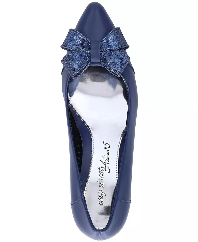 商品Easy Street|Women's Devanna Slip-On Pumps,价格¥448,第4张图片详细描述