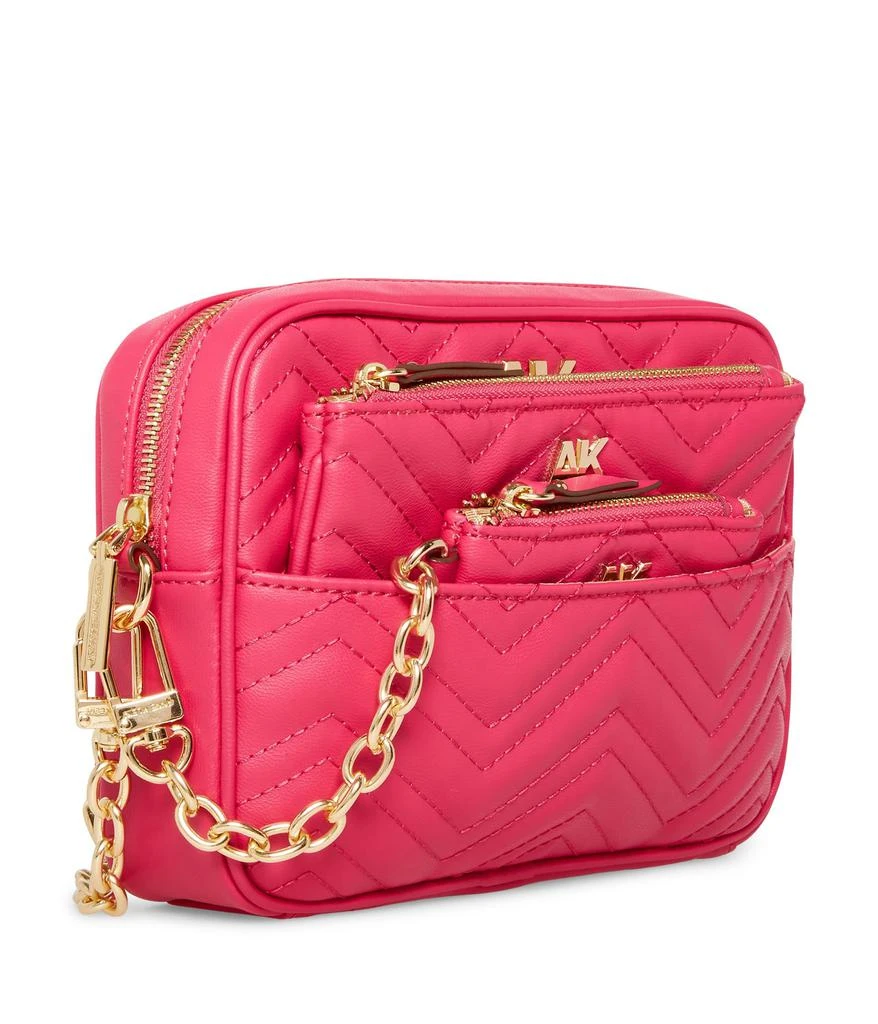 商品Anne Klein|Quilted Camera Crossbody with Two Detachable Pouches,价格¥284,第5张图片详细描述
