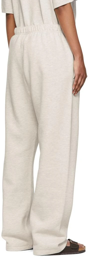 商品Essentials|Off-White Relaxed Lounge Pants,价格¥464,第3张图片详细描述