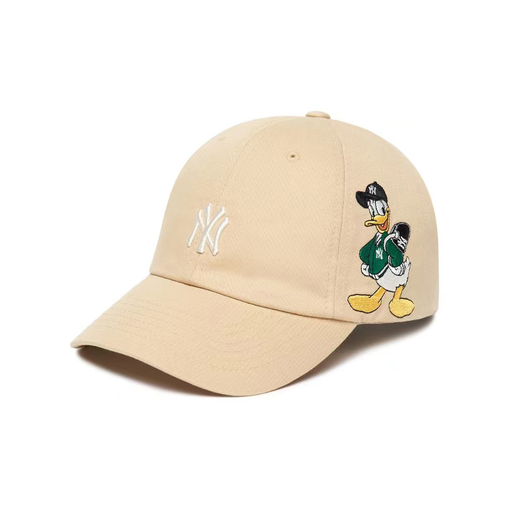 商品MLB|【享贝家】 MLB Disney迪士尼唐老鸭联名刺绣潮流鸭舌帽 男女同款 米色/白色/黑色/蓝色（预售款，10天发货）3ACPD011N ,价格¥146,第1张图片