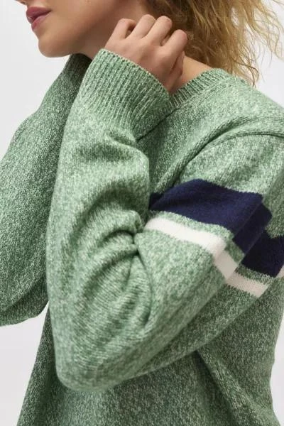 商品BDG|BDG Oaklyn Oversized Crew Neck Pullover Sweater,价格¥113,第3张图片详细描述