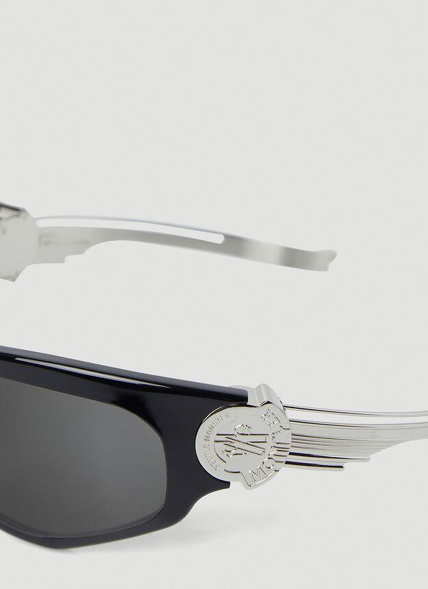 商品Moncler|Swipe 1 Oval Sunglasses in Black,价格¥2553,第7张图片详细描述