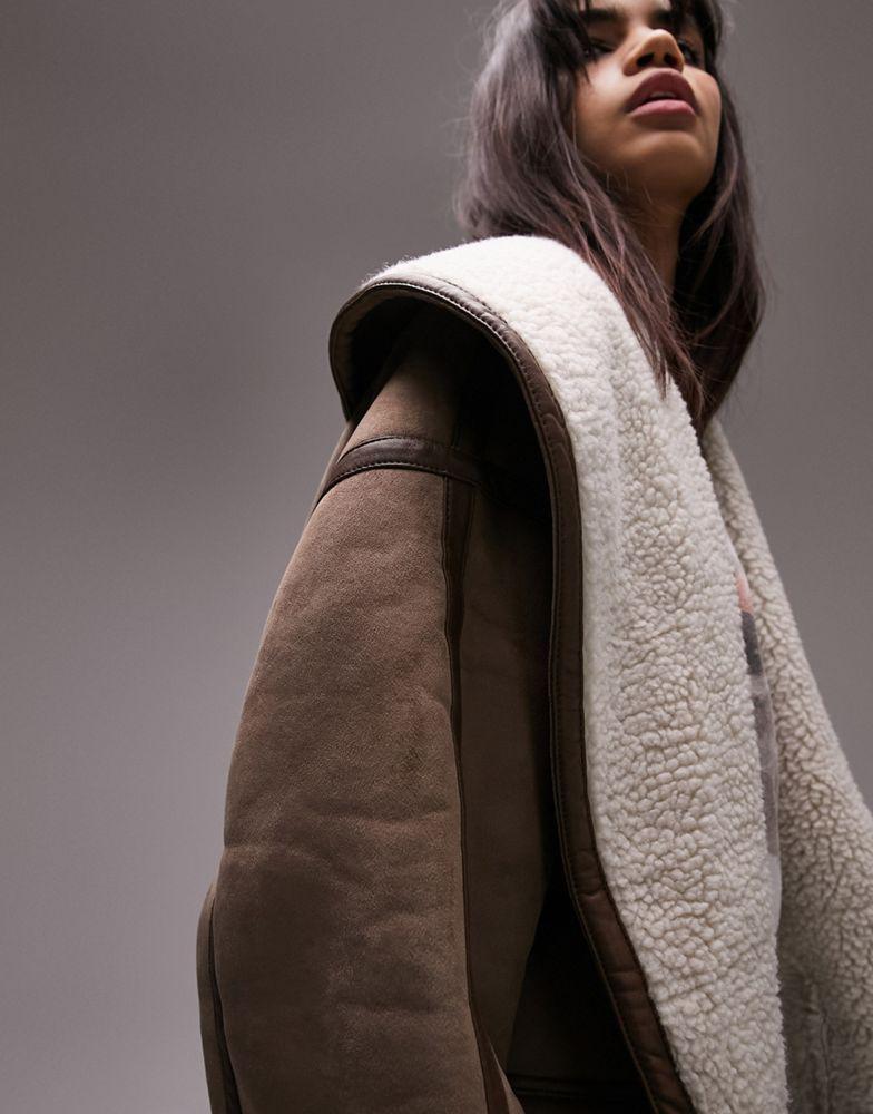 商品Topshop|Topshop oversized faux shearling car coat in mink,价格¥783,第6张图片详细描述