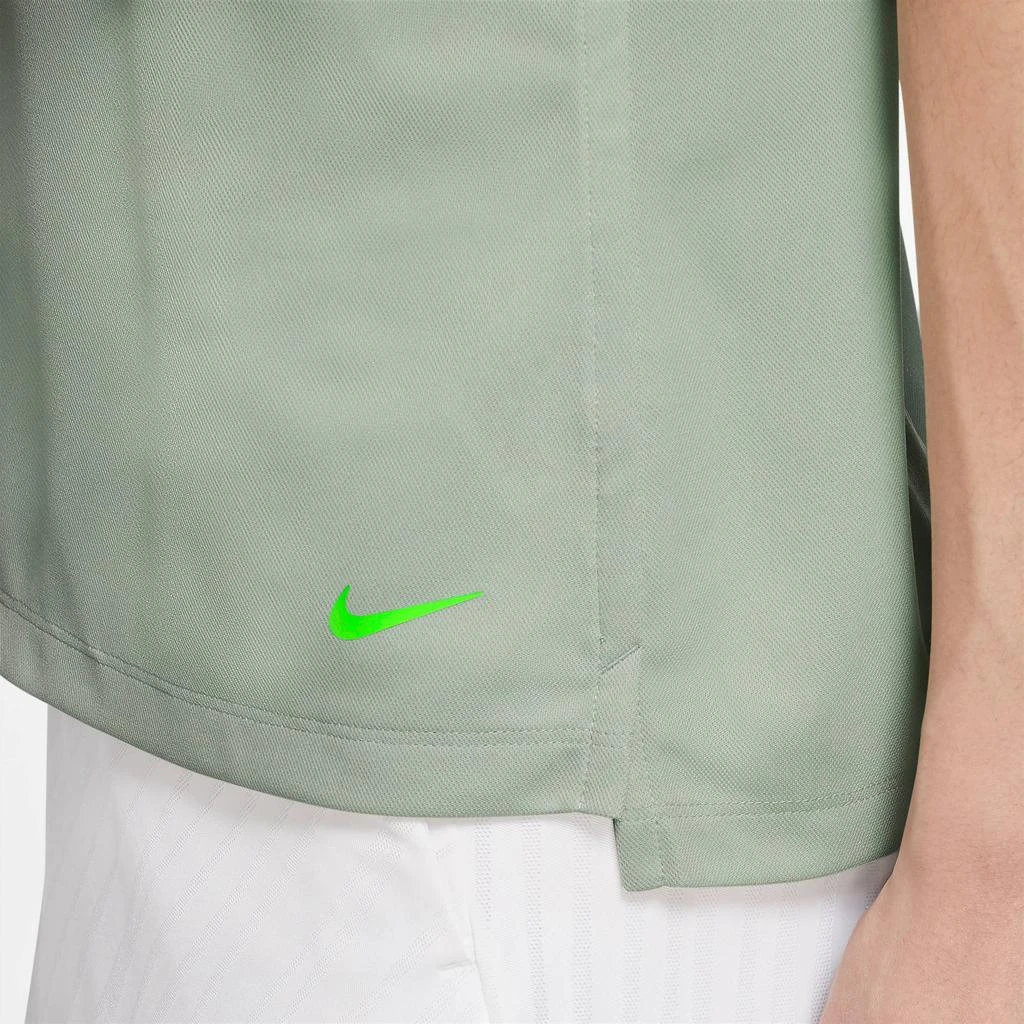 商品NIKE|Nike Women's Dri-FIT Victory Sleeveless Golf Polo,价格¥188-¥196,第3张图片详细描述