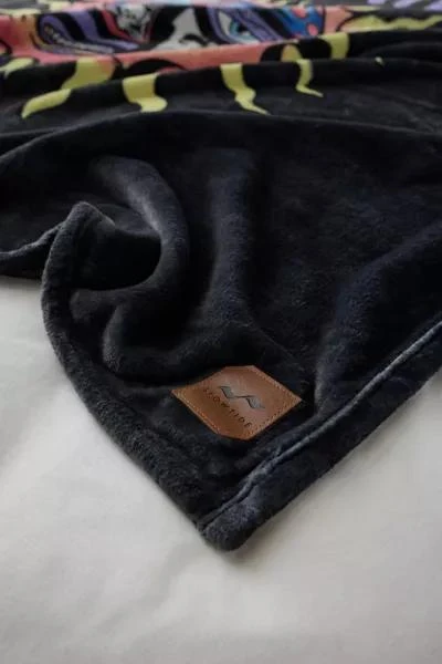 商品Slowtide|Slowtide X Sublime Fleece Throw Blanket,价格¥450,第3张图片详细描述