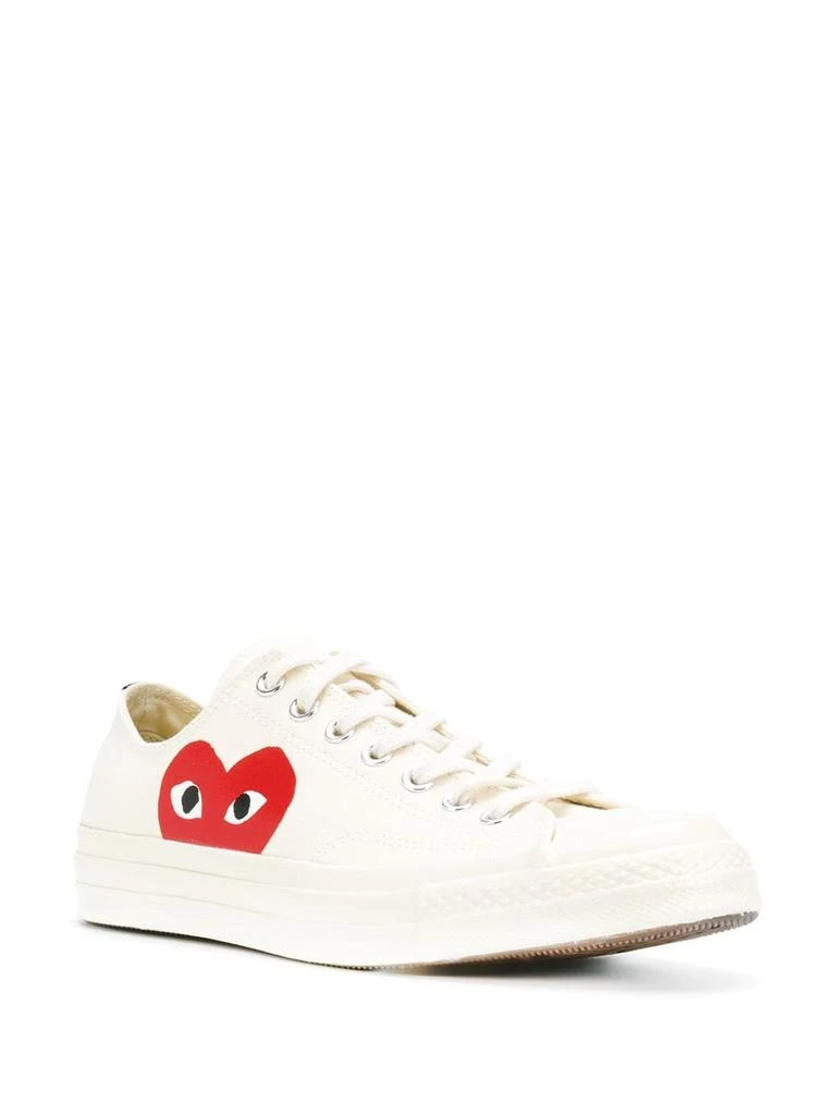 商品Comme des Garcons|COMME DES GARCONS PLAY X CONVERSE CHUCK TAYLOR LOW TOP SNEAKERS,价格¥663,第3张图片详细描述