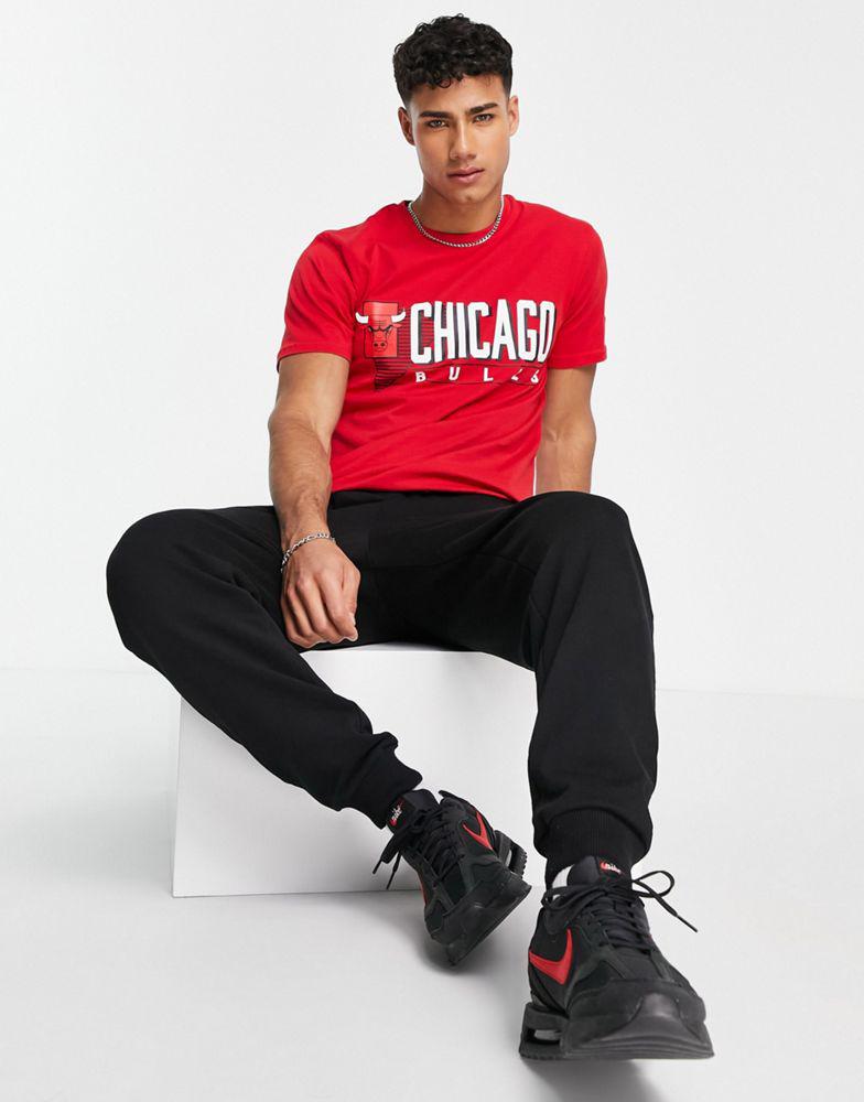 New Era Chicago Bulls retro logo t-shirt in red商品第2张图片规格展示
