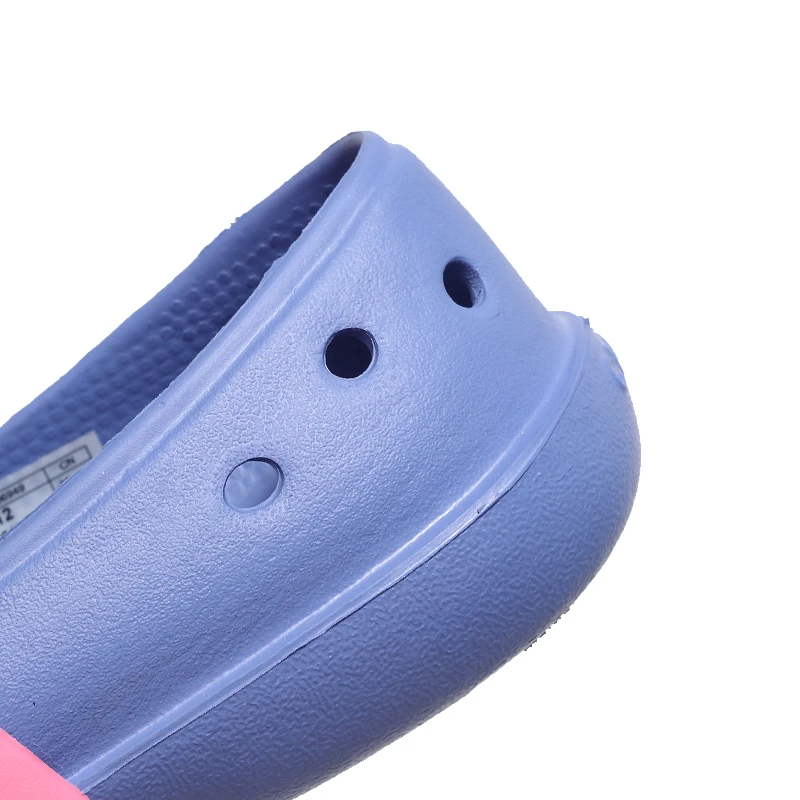 Crocskeeley embellishedflat k 琦莉爱心装饰儿童平底鞋休闲凉鞋 商品