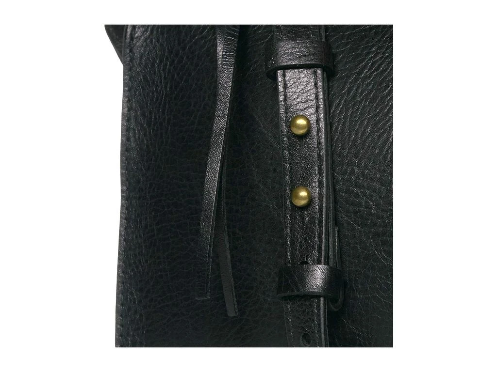 商品Madewell|The Simple Crossbody Bag,价格¥741,第3张图片详细描述