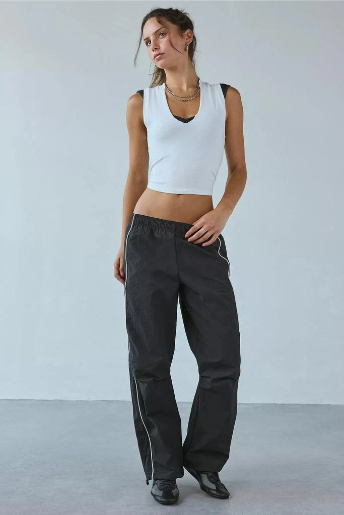 商品BDG|BDG Jess Straight Leg Nylon Track Pant,价格¥118,第2张图片详细描述