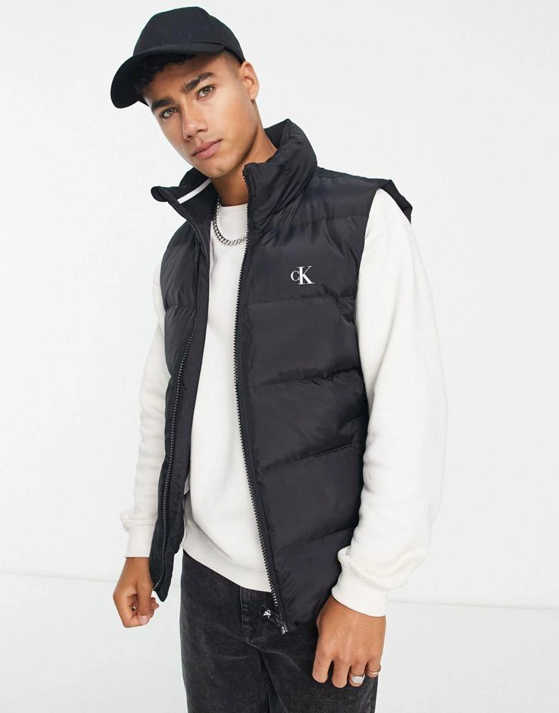 商品Calvin Klein|Calvin Klein Jeans essentials logo down puffer vest in black,价格¥1551,第1张图片